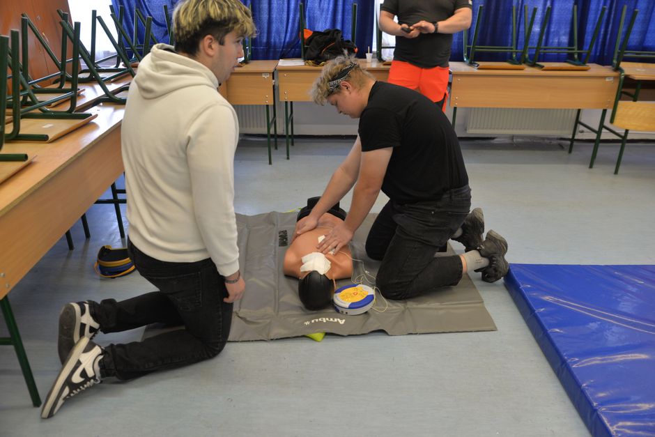 CPR (Cardiopulmonary Resuscitation)