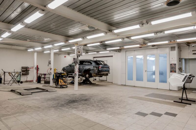 Understanding the Essentials of an Auto Body Repair Shop