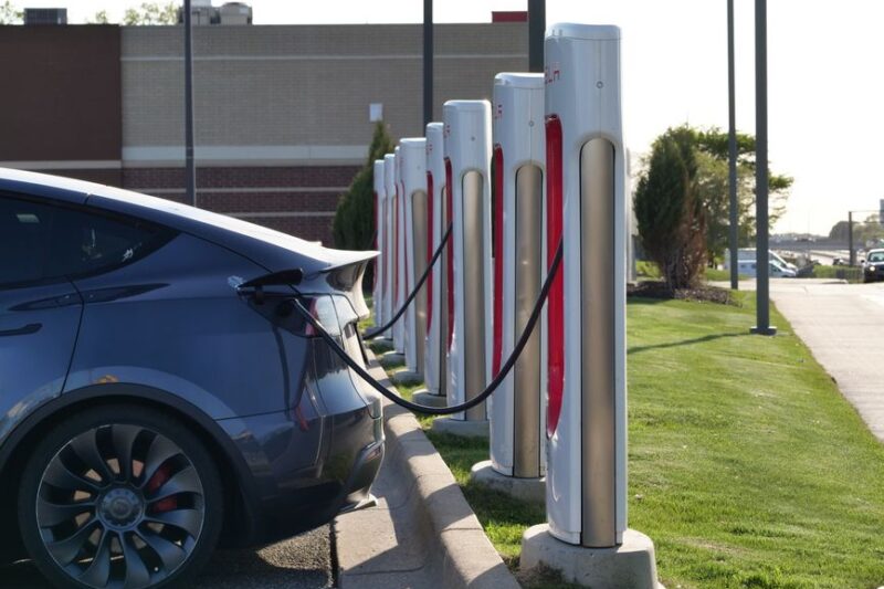 La guía completa para la instalación de puntos de recarga eléctrica