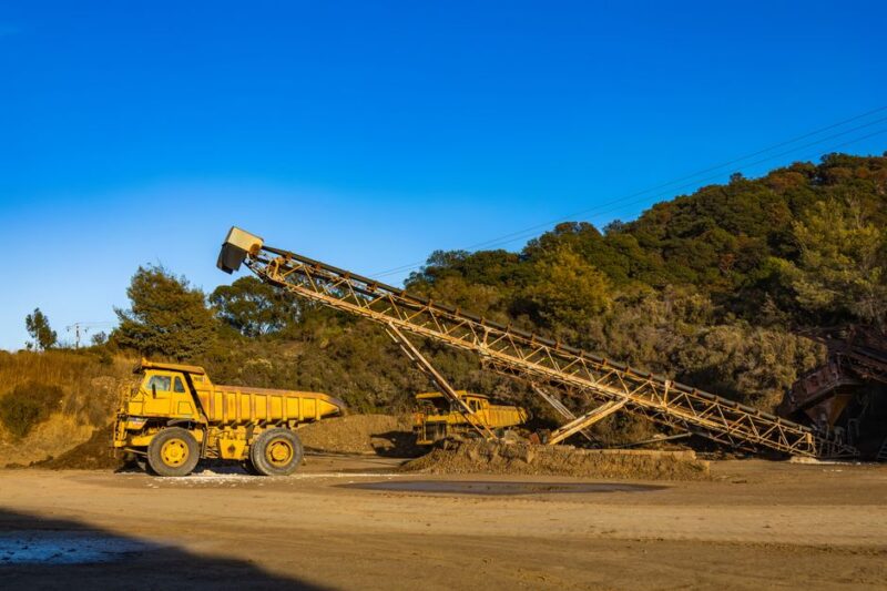 Choosing the Right Mining Equipment Supplier for Your Needs