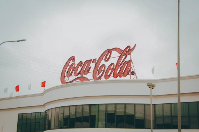 Transforming Your Business with a Vinyl Sign Company