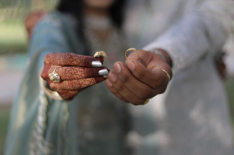 The Ultimate Guide to Custom Engagement Rings
