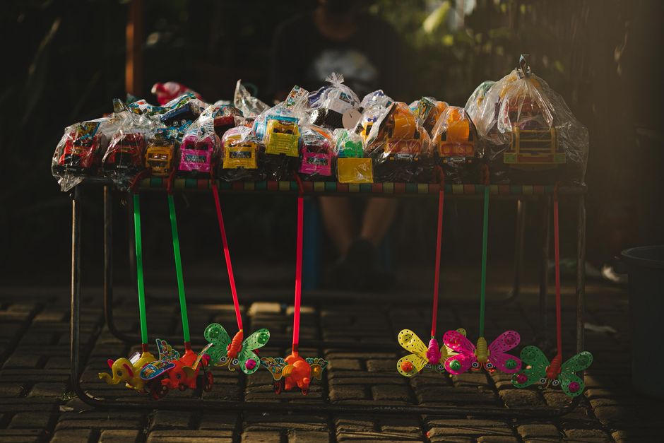 children toy manufacturer
